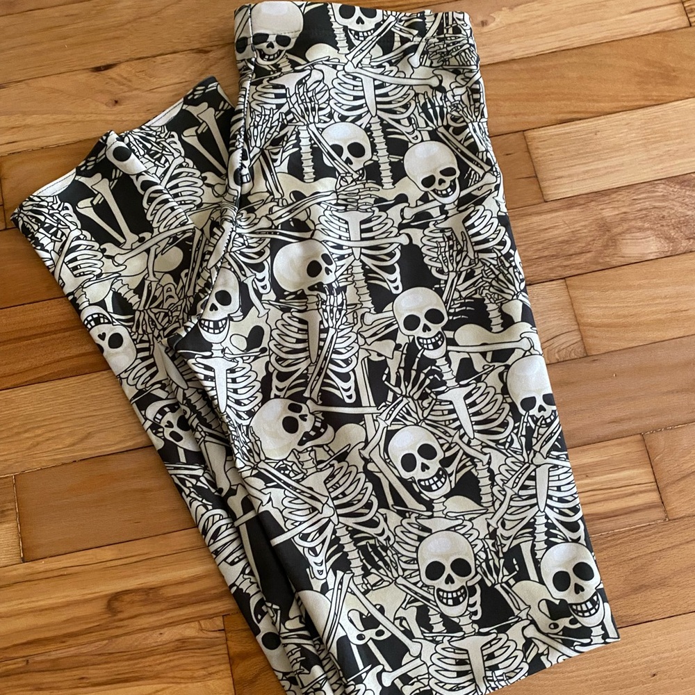 🎃 💀 BlackMilk Funny Bones Leggings
